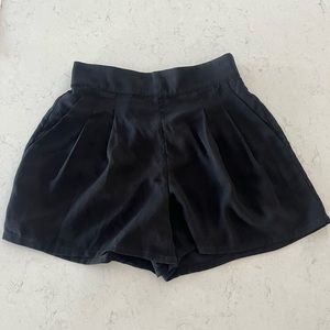 Dynamite Flowy Shorts